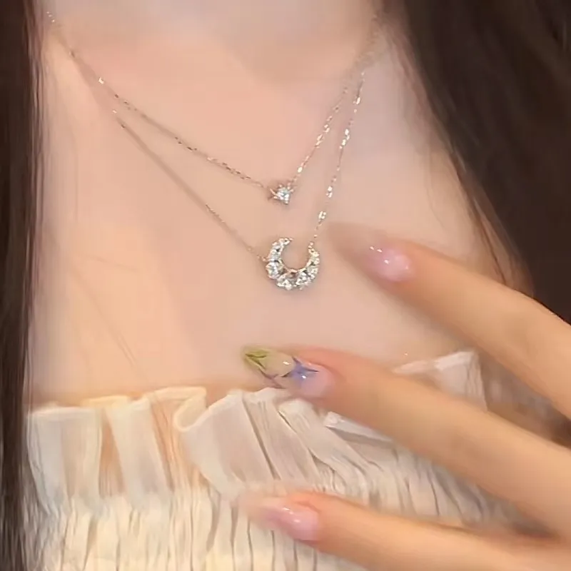 Doble Caída Celestial: Collar de Luna y Estrellas en Plata Esterlina S925