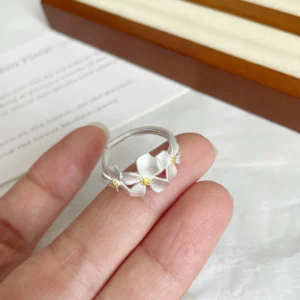 Anillo “Flores de Primavera”